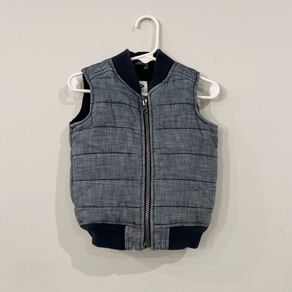 Old Navy Denim Chambray Fleece Winter Vest Jacket Kids Size 12-18 Months - Picture 1 of 6
